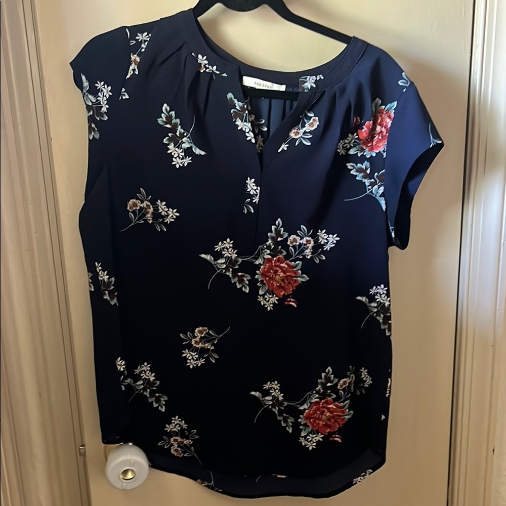 Fun 2 Fun Blue and Red Cap Sleeve Relaxed Blouse